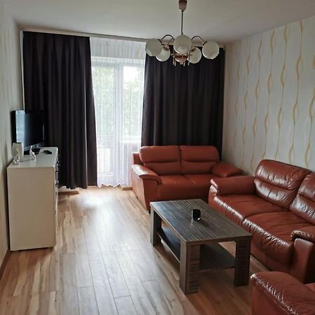 Laisves 10 Apartment Telšiai Exterior foto